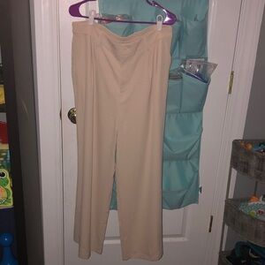 Wide-Leg Trousers with Front Pockets